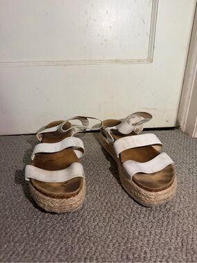 Steve Madden White Three-Strap Platform Sandals